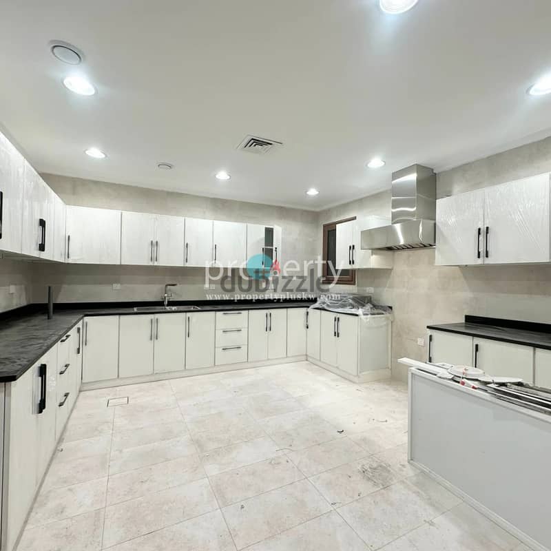 Villa for rent in Mishref ,Kuwait City 2