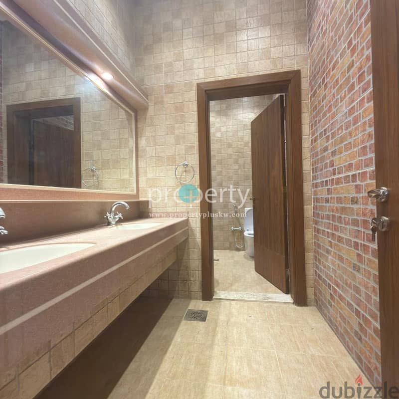 Spacious Family Villa for Rent in Jabriya 10