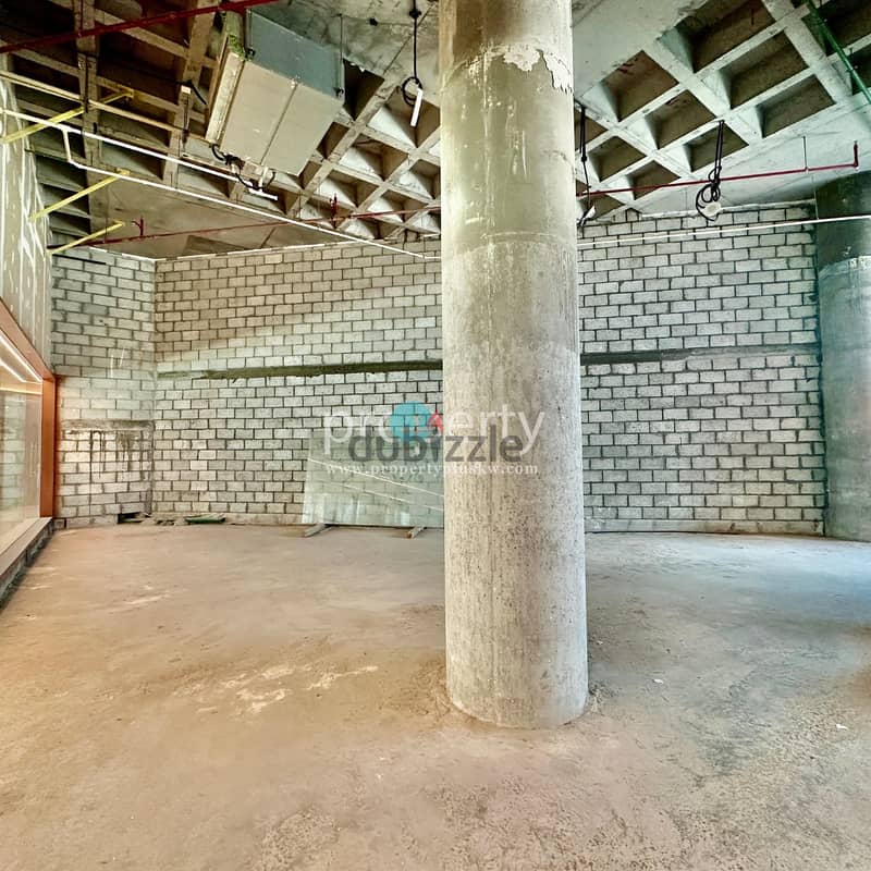 Prime Commercial Shop for Rent in Hawally 3