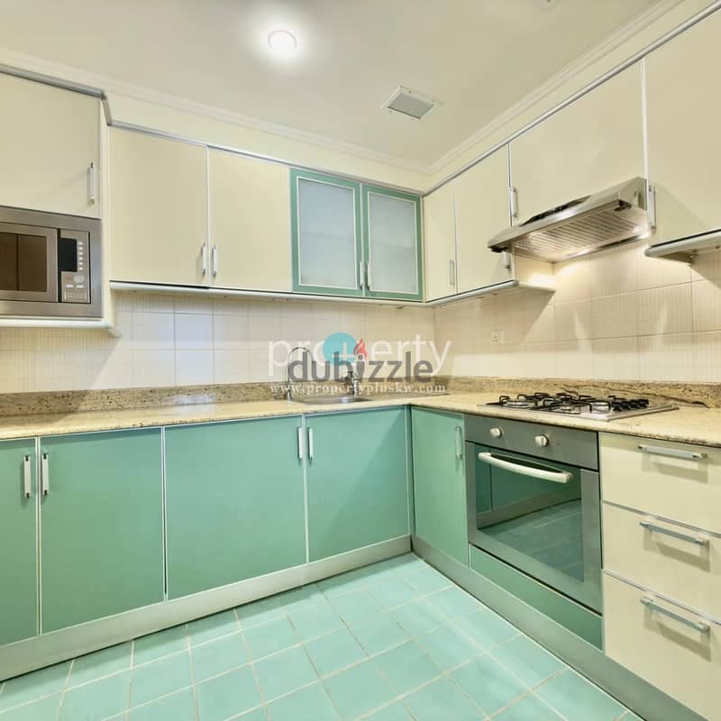 Fully Furnished 2-Bedroom Apartment for Rent in Sharq, Kuwait 2