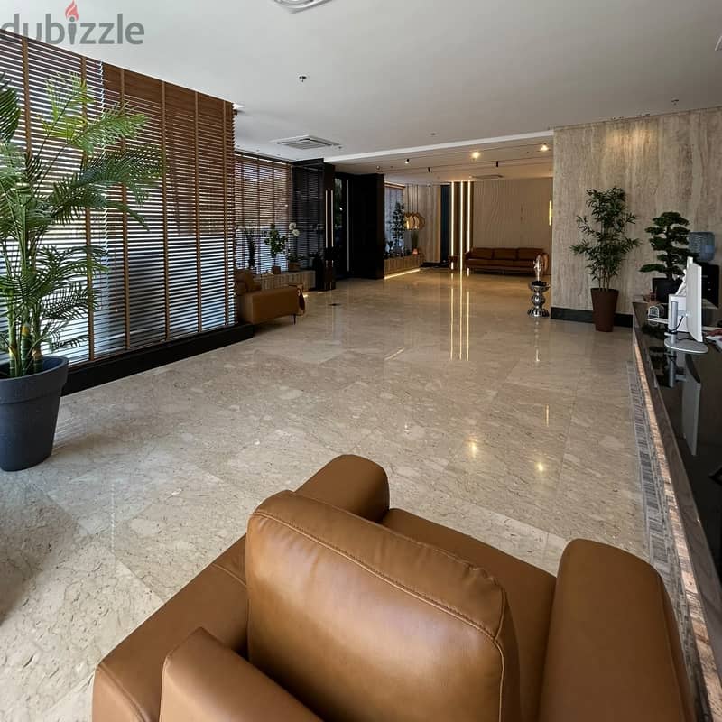 Brand new, fully furnished studio apartment for rent in Salmiya. 4