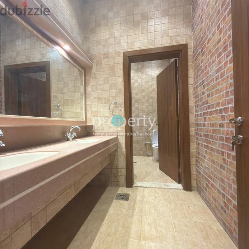 Spacious Family Villa for Rent in Jabriya 1