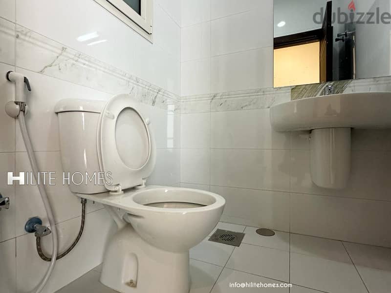 Three bedroom floor apartment for rent in Salmiya 7