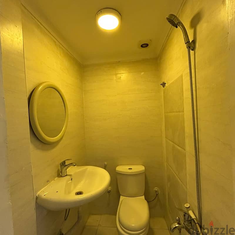 Ground floor apartment with private entrance for rent in Salwa 4