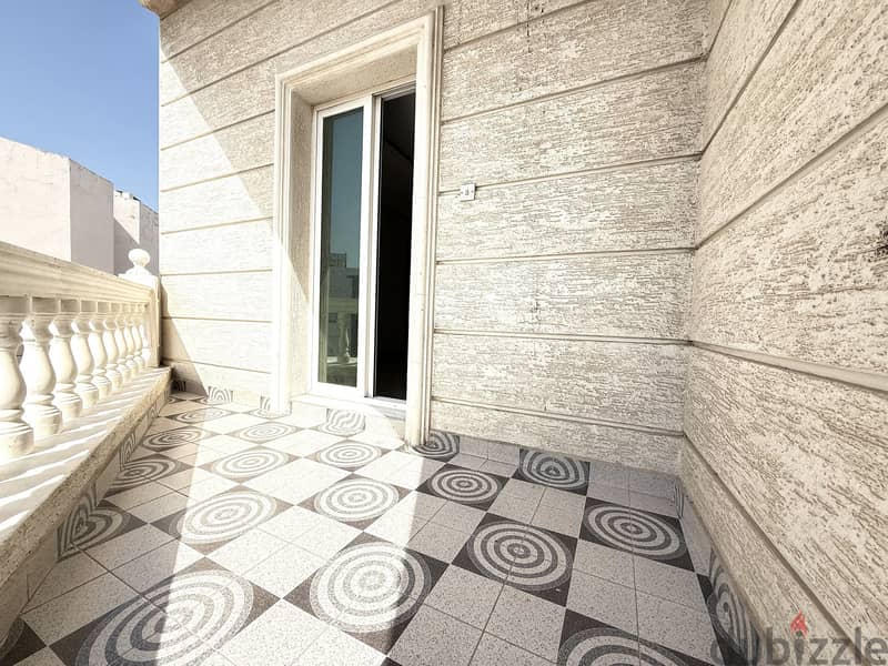 Abu Al Hasania - Great Big Floor 3 master bedrooms with Balconies 3