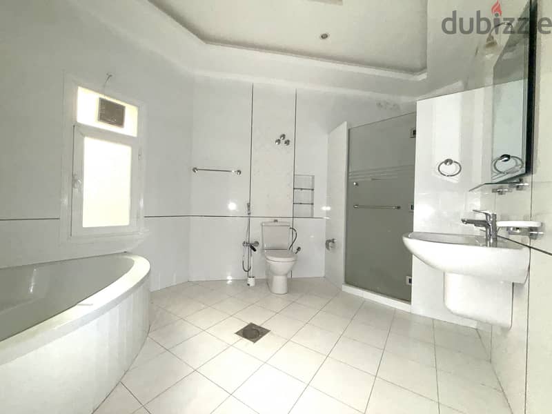 Abu Al Hasania - Great Big Floor 3 master bedrooms with Balconies 6