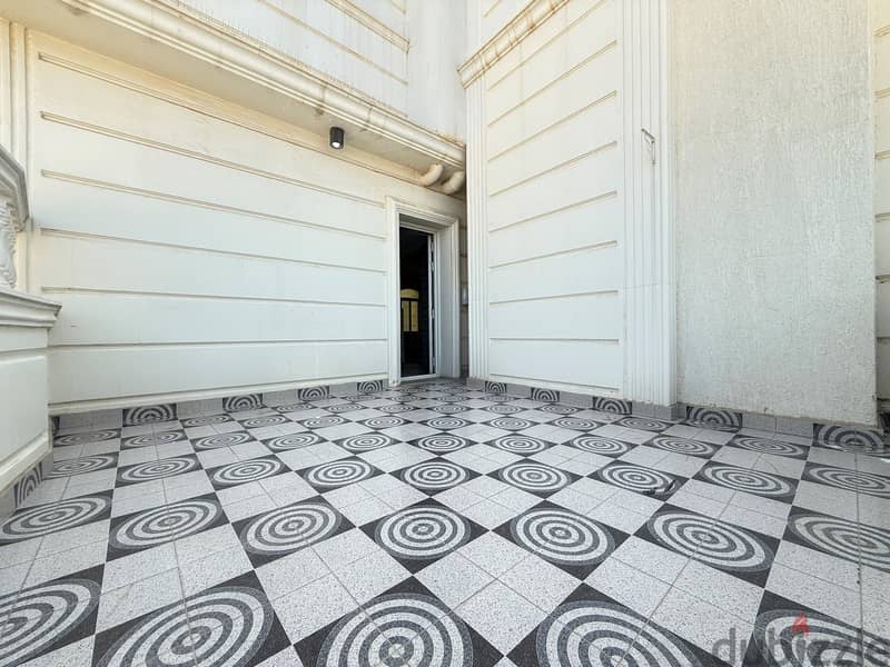 Abu Al Hasania - Great Big Floor 3 master bedrooms with Balconies 14
