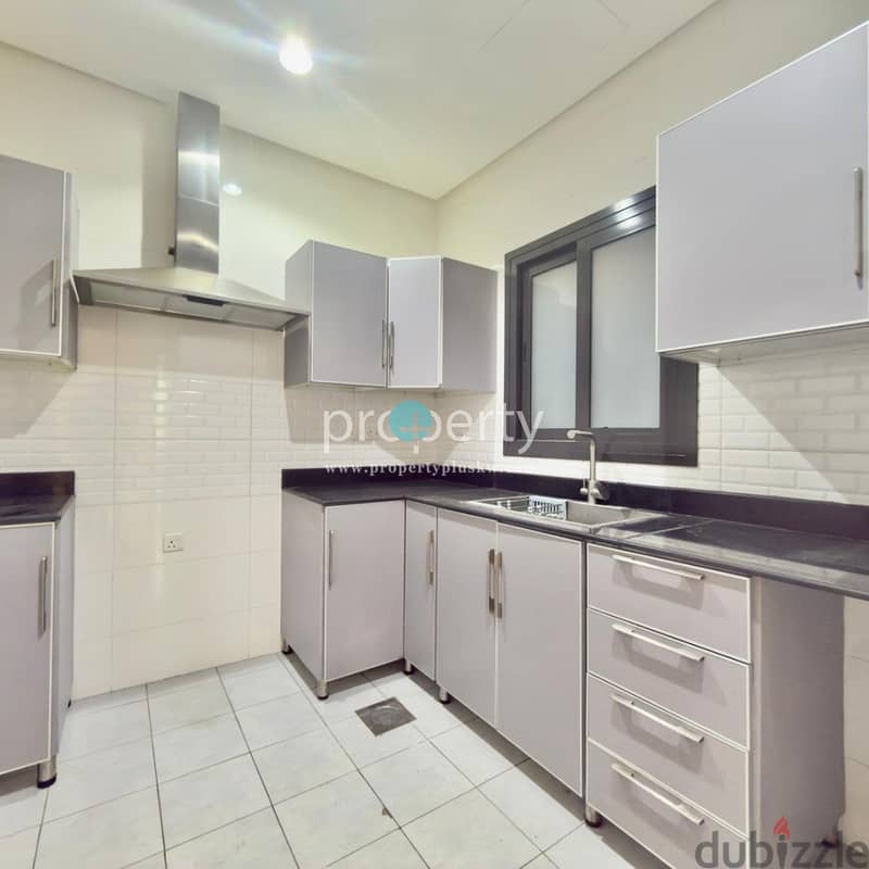 Elegant 3-Bedroom Family Apartment with Premium Amenities for Rent 7