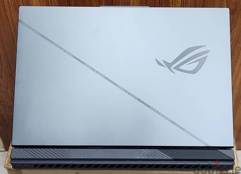 للبيع لابتوب جيمنقAsus Rog strix 165hz i914gen/16Ram DDR5/1TB SSD/4060 1
