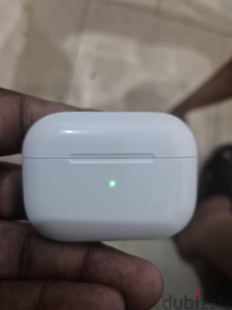 Apple Airpod pro 2 good working condition 4