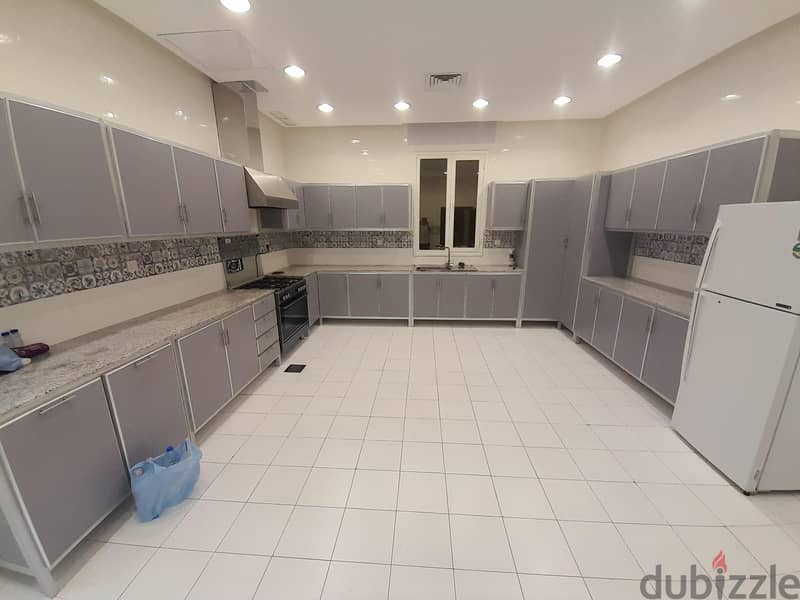 Sabah Al-Ahmad = Ground Floor Spacious Modern Finishing 5