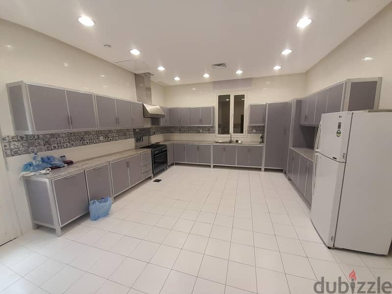 Sabah Al-Ahmad = Ground Floor Spacious Modern Finishing 6