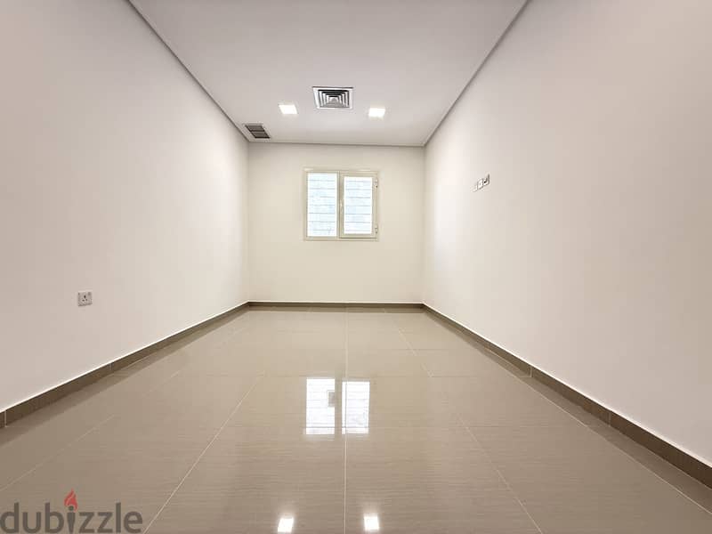 Salwa - Nice 3 Bedrooms Apartment With Balcony 5