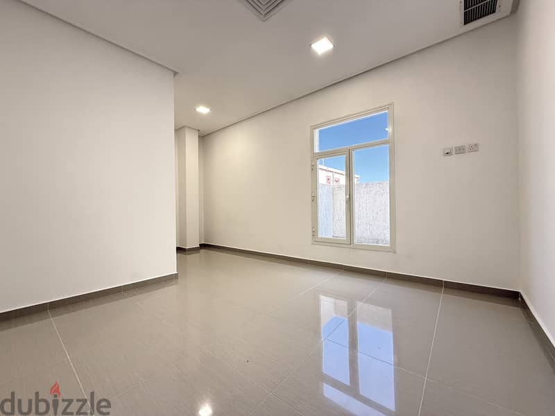 Salwa - Nice 3 Bedrooms Apartment With Balcony 7
