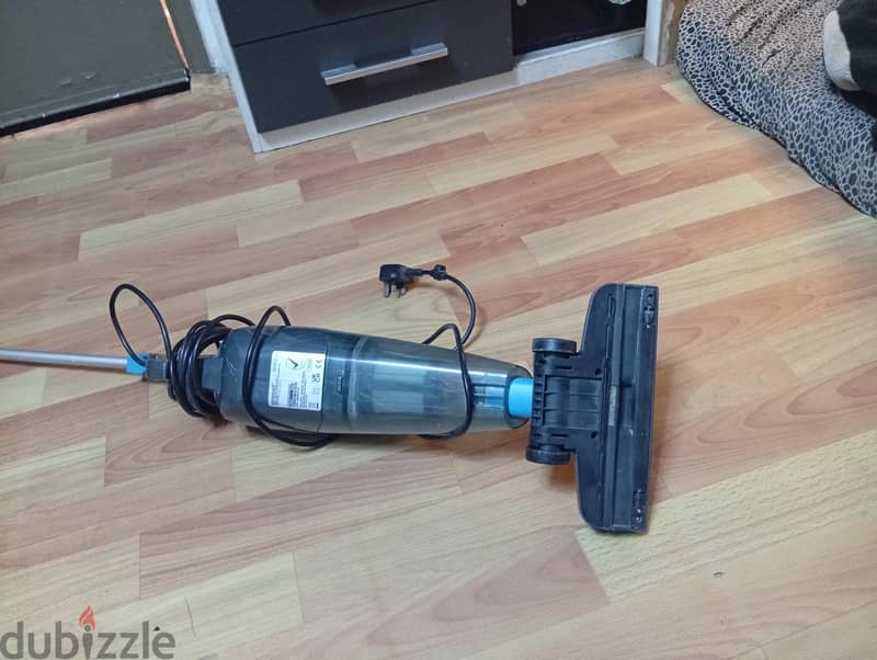 Bissell Featherweight Vacuum Cleaner, Lightly Used 3