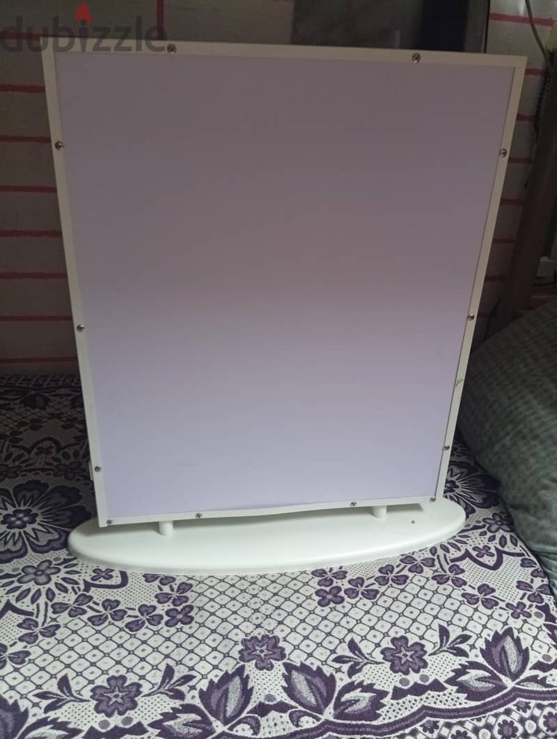 makeup mirror very good condition 4