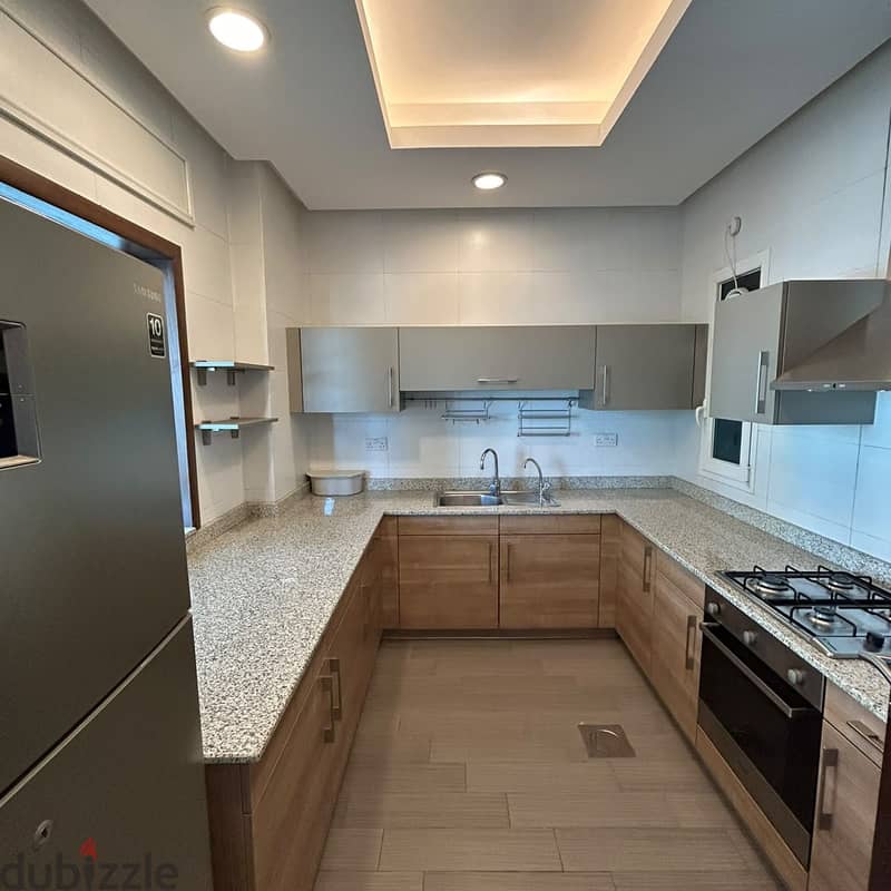 Semi-furnished apartment for rent in Salmiya 4