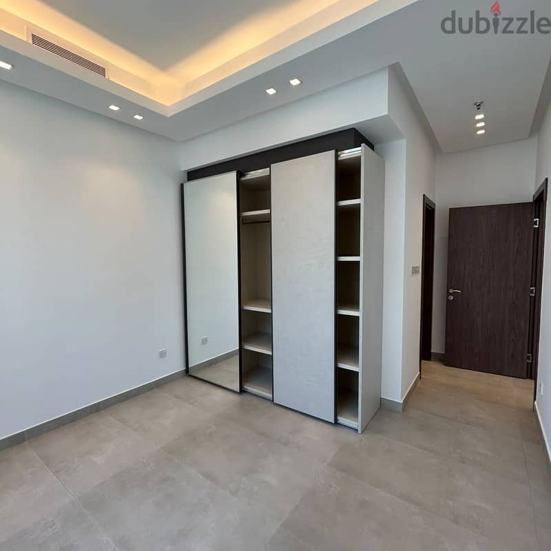Semi-furnished apartment with a sea view for rent in Salmiya. 1