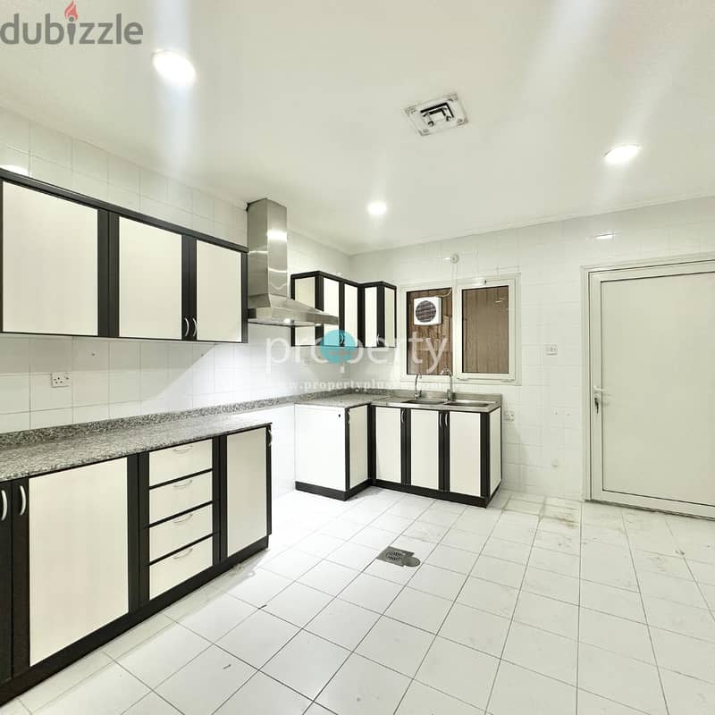 Spacious Triplex with Pool for Rent in Zahra 10
