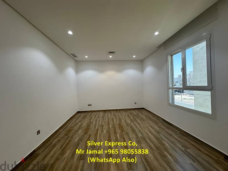 3 Master Bedroom 500 Meter Villa Floor in Finatees. 2