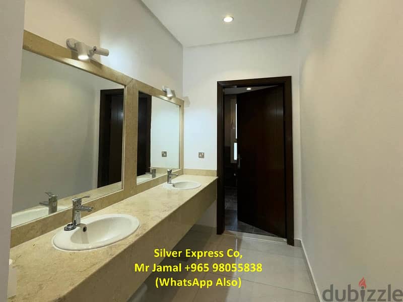 3 Master Bedroom 500 Meter Villa Floor in Finatees. 8