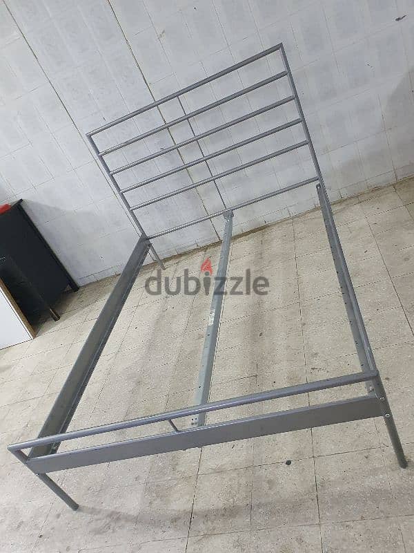 Ikea Queen bed - 140x200 cm 5