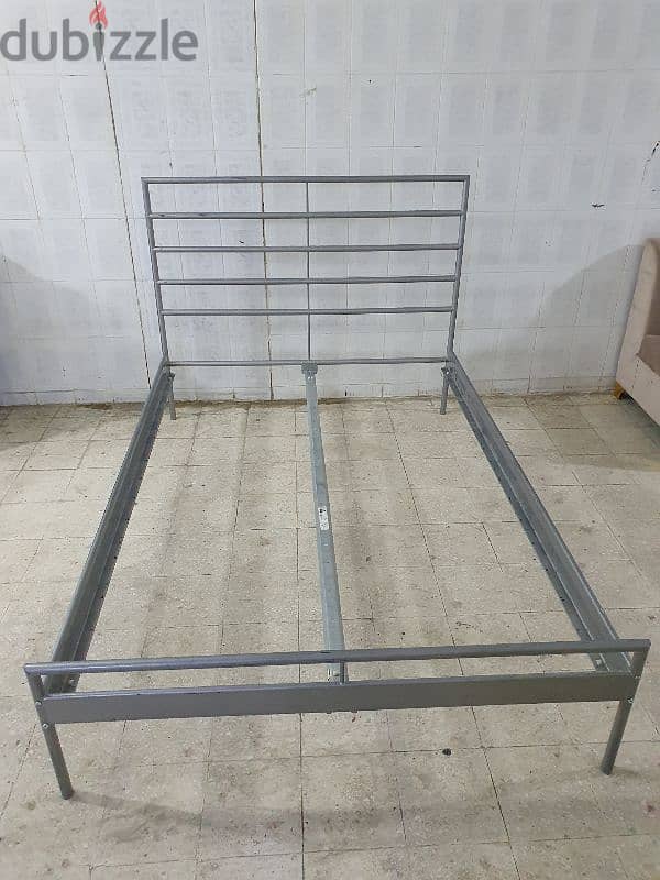 Ikea Queen bed - 140x200 cm 6
