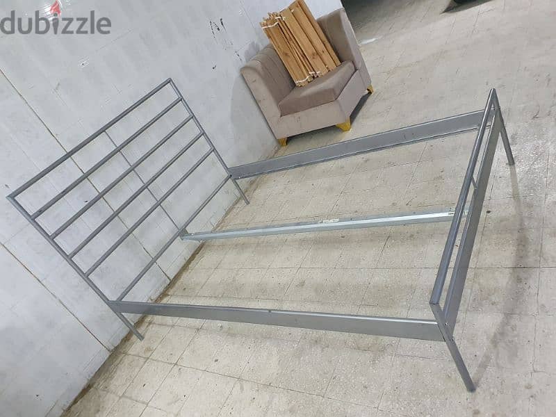 Ikea Queen bed - 140x200 cm 7
