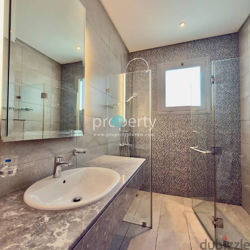 Five bedroom Villa for rent in Al Salam 10