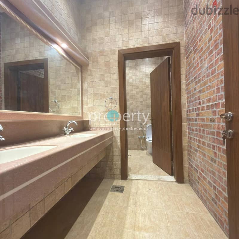 Spacious Family Villa for Rent in Jabriya 1