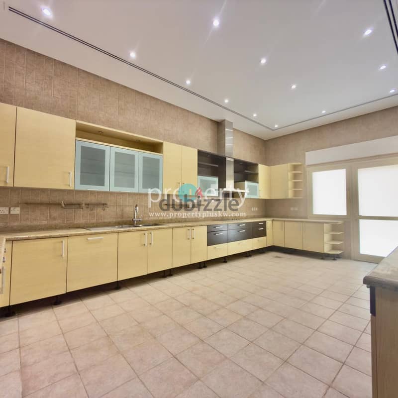 Spacious Family Villa for Rent in Jabriya 10