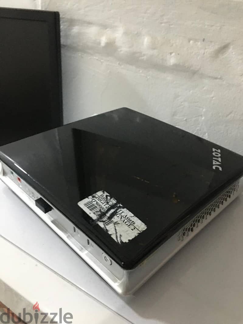 Mini PC 4GB 500G ( Intel(R) Atom 1.80GHZ) 10