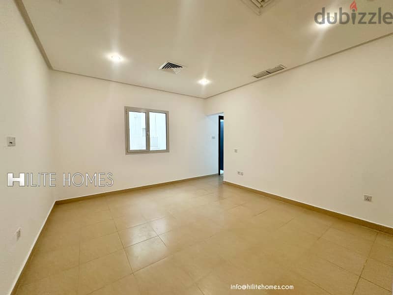 Triplex with Pool for rent in Zahara 2