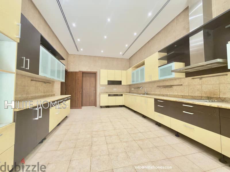 Spacious villa for rent in Jabriya 7