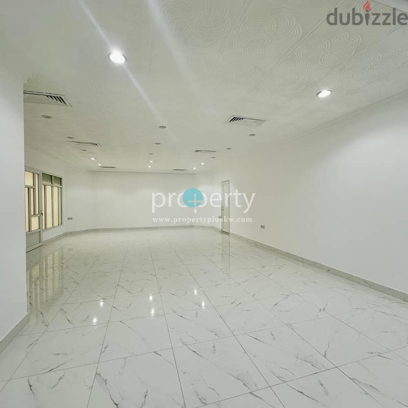 5 bedroom villa for rent in Salwa, Kuwait 2