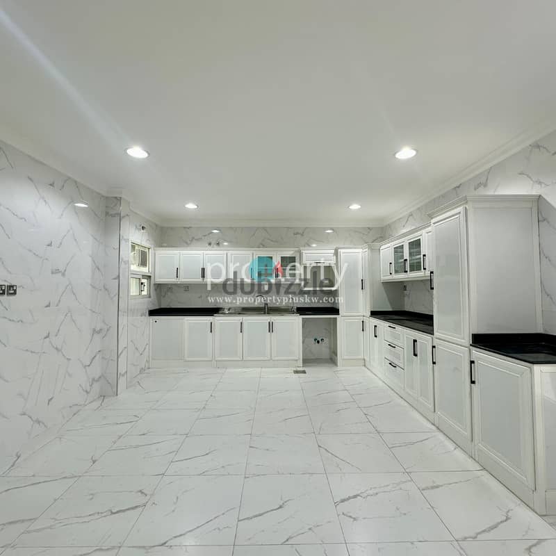 5 bedroom villa for rent in Salwa, Kuwait 6