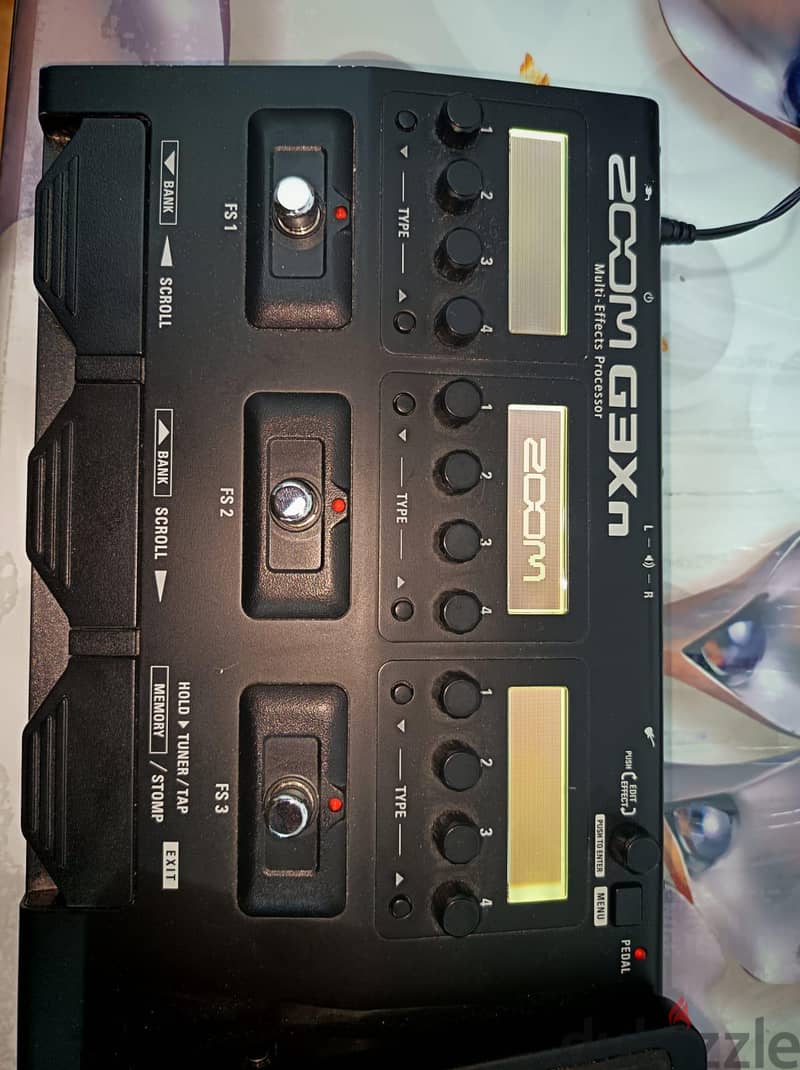 Zoom g3xn multi effects proccecor with mini pedal 2