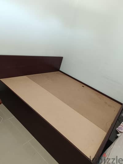 King size bed without mattress - Urgent Sale