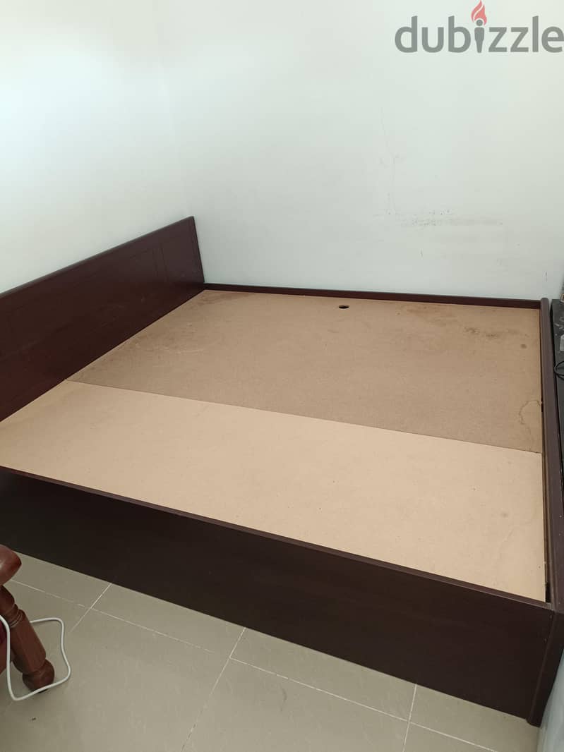 King size bed without mattress - Urgent Sale 1