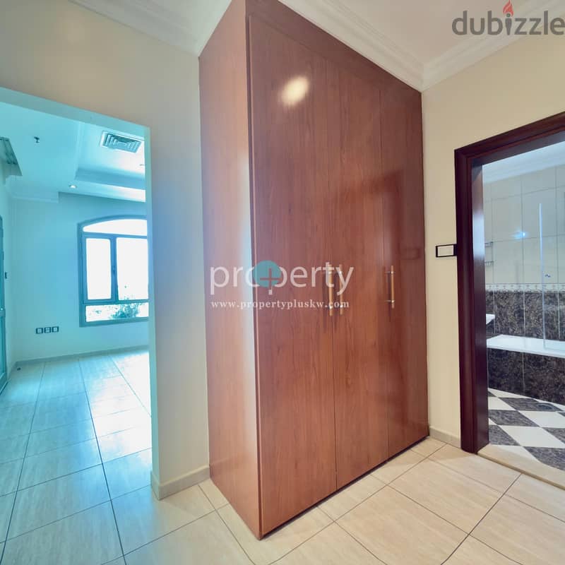 Spacious 3 apartment with view for rent in Salmiya 12