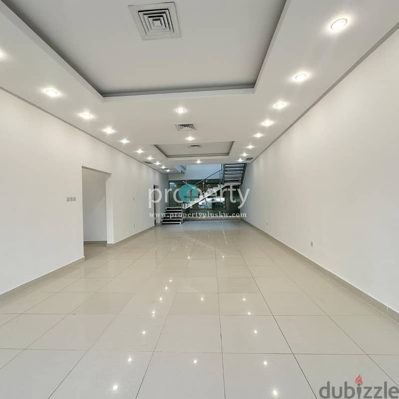 Spacious Triplex with Pool for Rent in Zahra 10