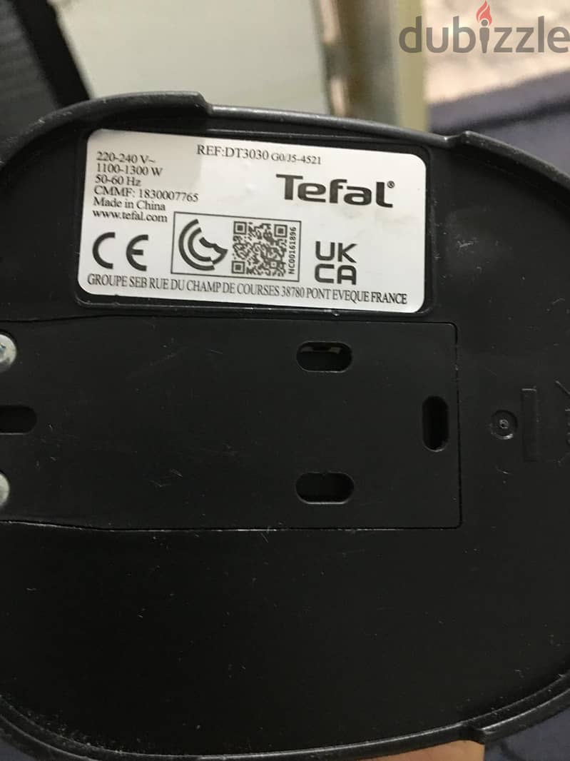 Tefal iron steamer / Ironing clothes 1