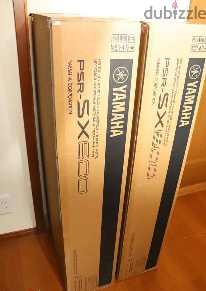 Yamaha PSR -S×600, 61 keys. 1