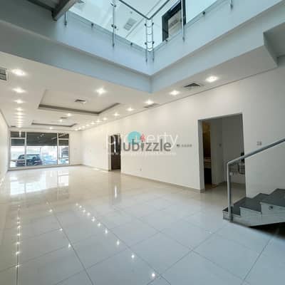Spacious Triplex with Pool for Rent in Zahra