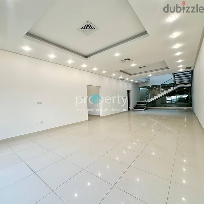 Spacious Triplex with Pool for Rent in Zahra 6