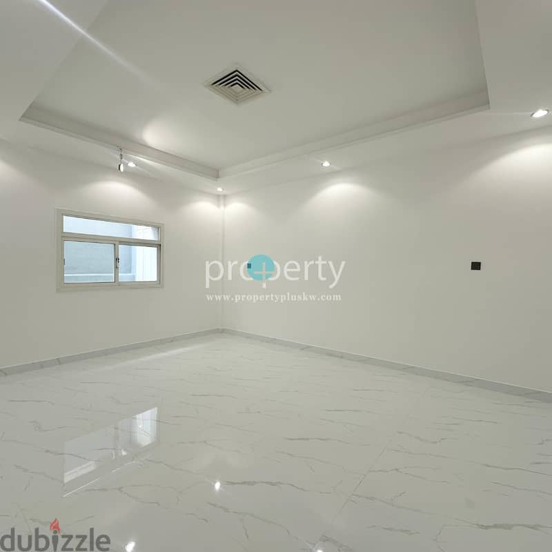 Spacious Renovated Villa rent in Qortuba 3