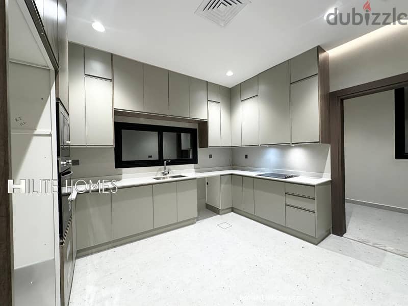 Brand new Four Bedroom floor for rent in Bayan 5