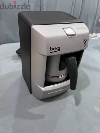 Household sale perfect condition Salmiya pick up