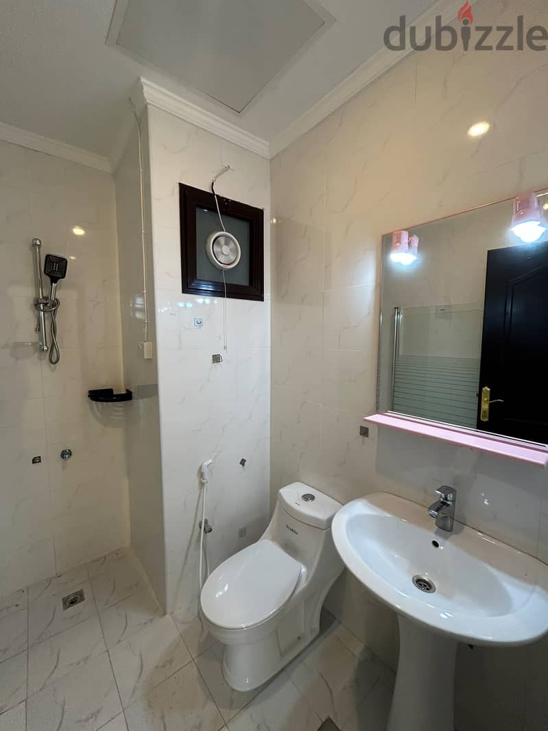Apartment for rent in Salmiya 4