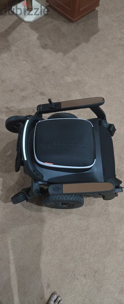 electronic wheelchair